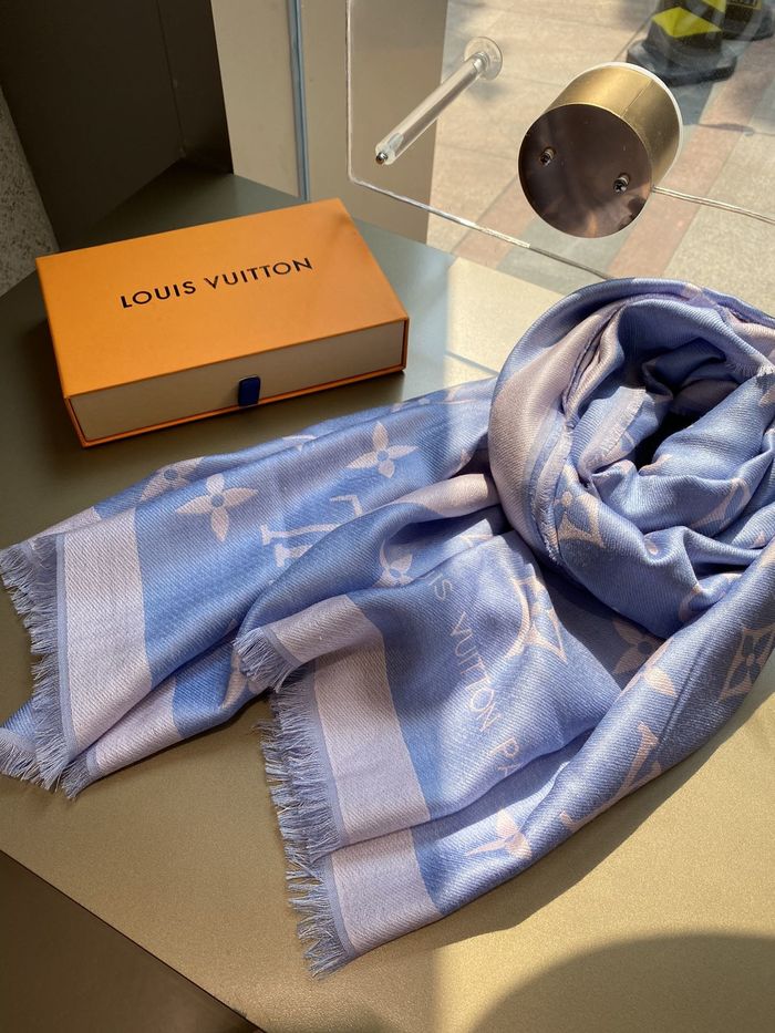 Louis Vuitton Scarf LV00064